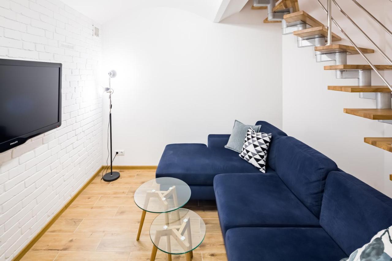 New Large 2 Bedroom In Lviv Historic Centre المظهر الخارجي الصورة